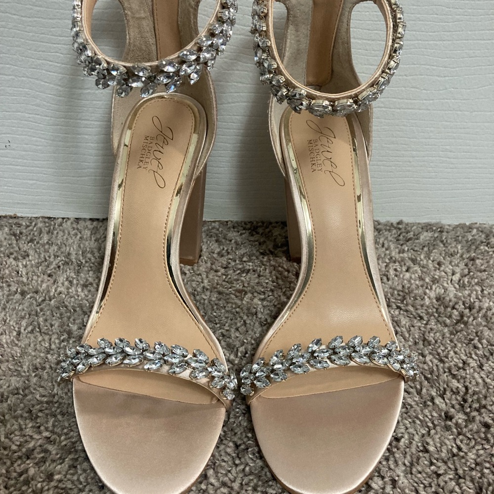 ⚫️Badgley Mischka Myra Heels